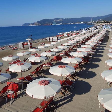 La Casa Del Mare Apartment Savona Ngoại thất bức ảnh